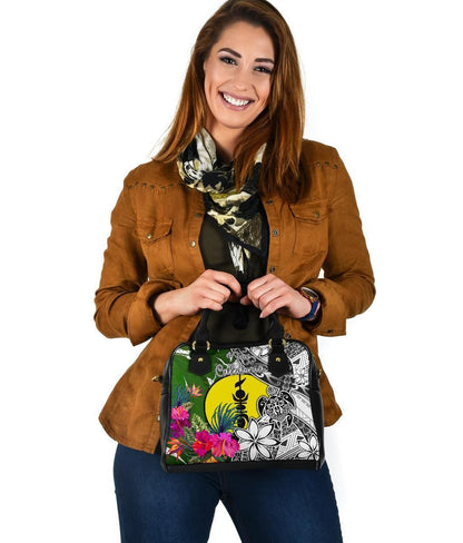 New Caledonia Shoulder Handbag White - Turtle Plumeria Banana Leaf