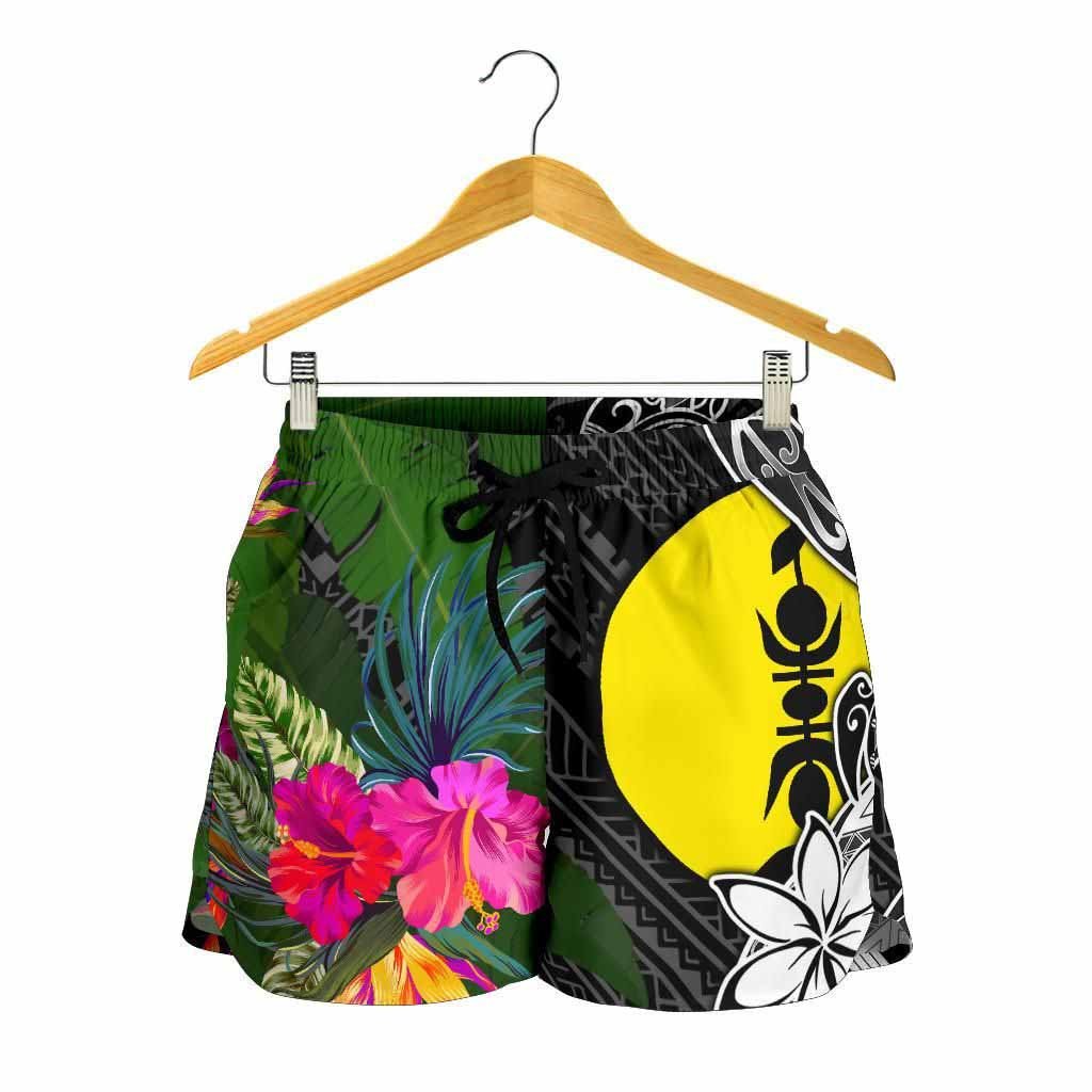 New Caledonia Women Shorts - Turtle Plumeria Banana Leaf