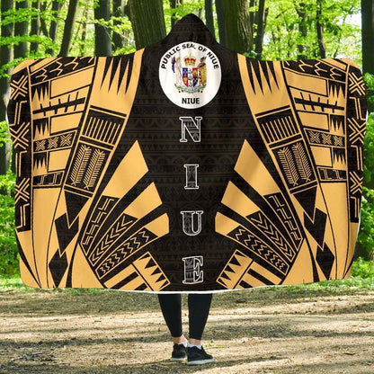 Niue Hooded Blanket - Polynesian Tattoo Gold
