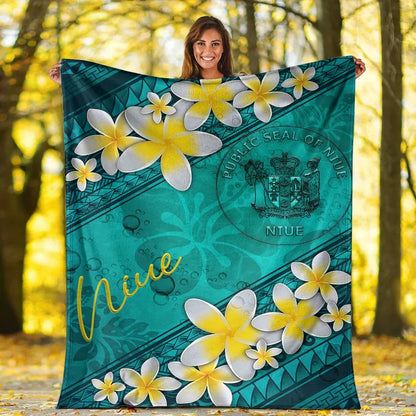 Niue Polynesian Blanket - Plumeria With Blue Ocean