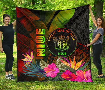 Niue Polynesian Premium Quilt - Hibiscus and Banana Leaves