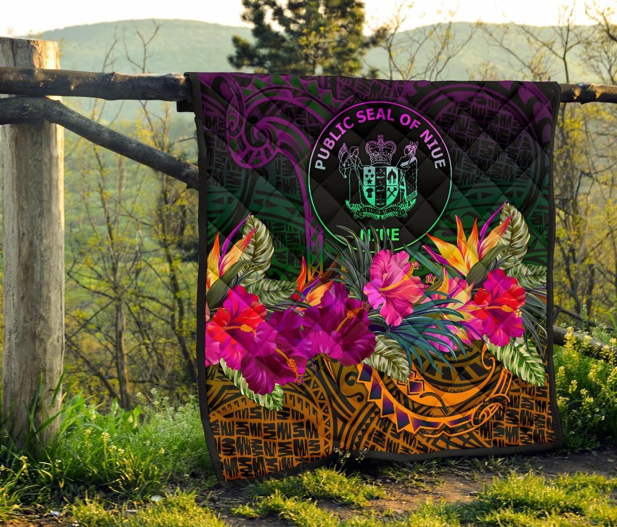 Niue Polynesian Premium Quilt - Summer Hibiscus