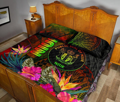 Niue Polynesian Quilt Bed Set - Hibiscus and Banana Leaves
