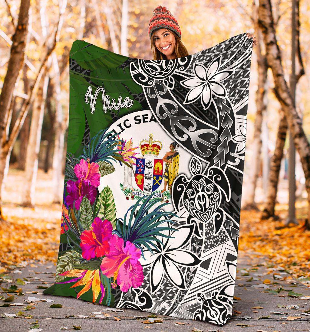 Niue Premium Blanket - Turtle Plumeria Banana Leaf