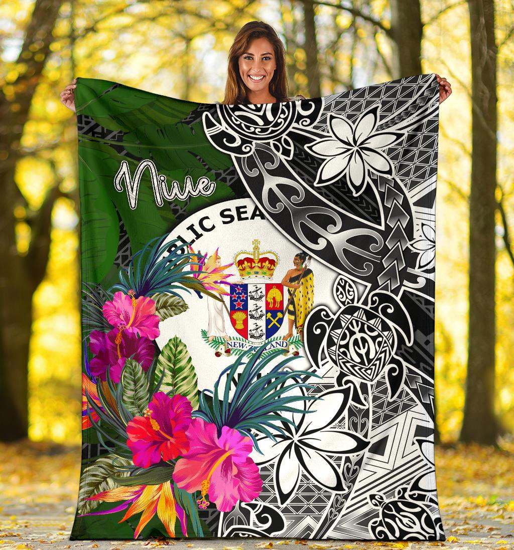 Niue Premium Blanket - Turtle Plumeria Banana Leaf