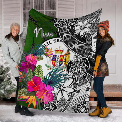 Niue Premium Blanket - Turtle Plumeria Banana Leaf