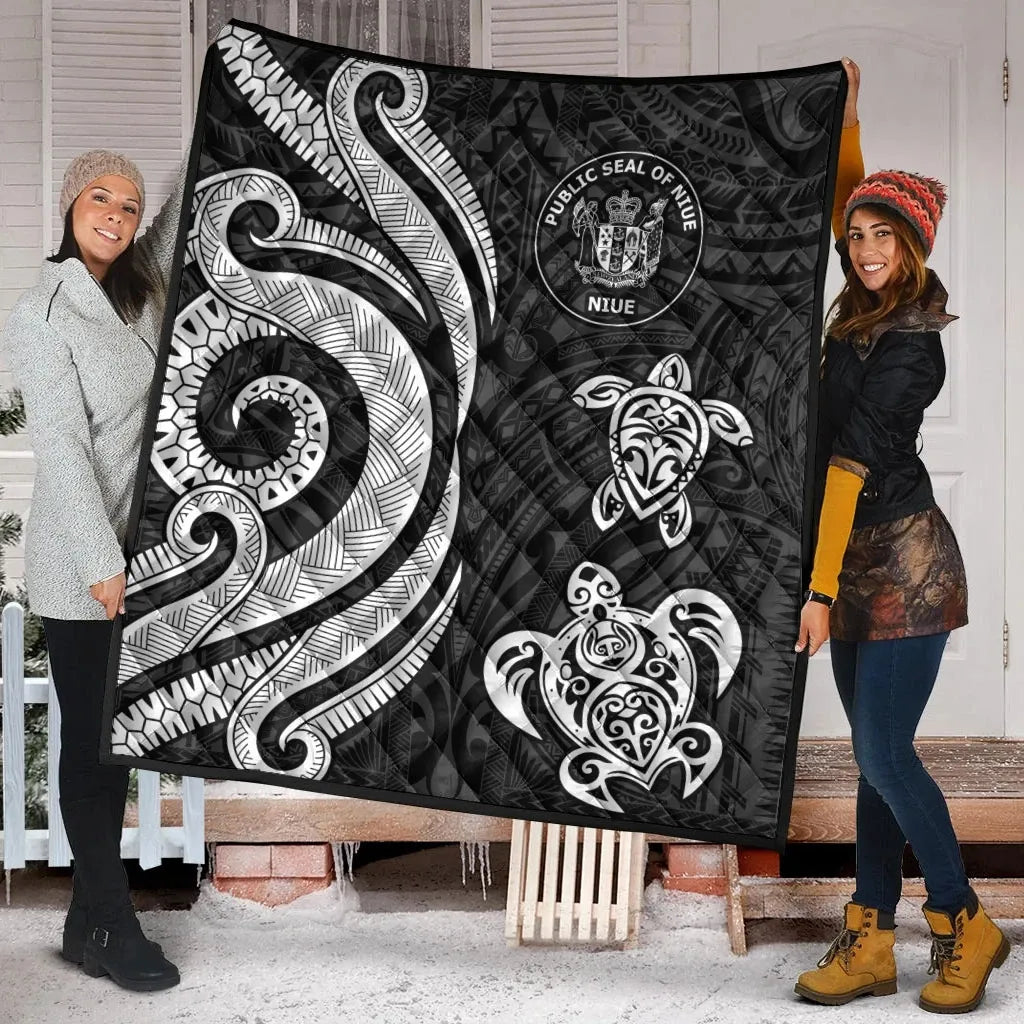 Niue Premium Quilt - White Tentacle Turtle