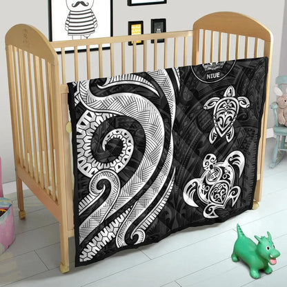 Niue Premium Quilt - White Tentacle Turtle