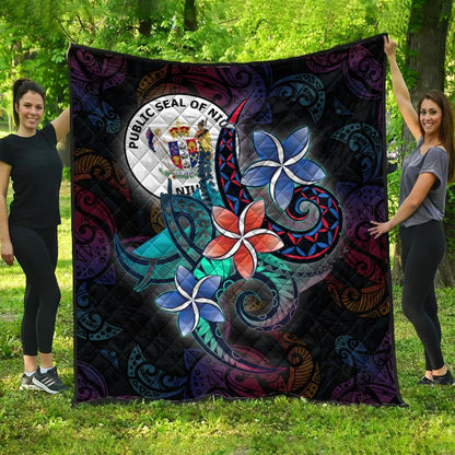 Niue Quilt - Plumeria Flowers Style