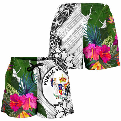 Niue Women Shorts White - Turtle Plumeria Banana Leaf