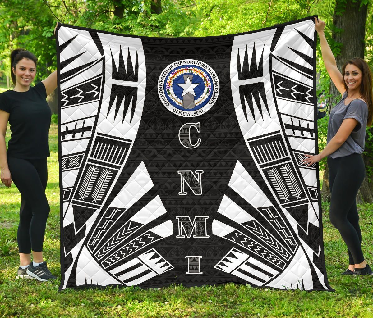 Northern Mariana Islands Premium Quilt - Northern Mariana Islands Seal Polynesian White Tattoo (Black)