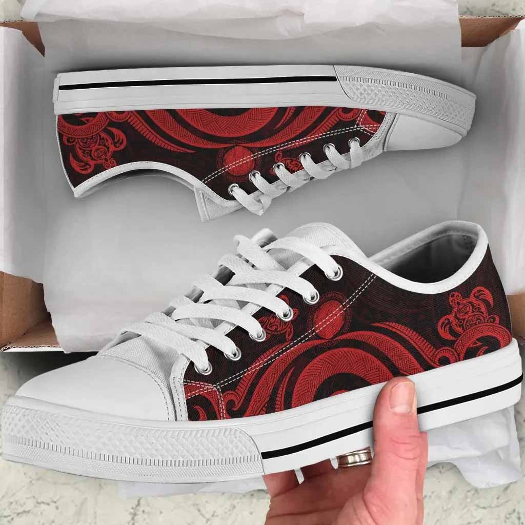 Northern Mariana Islands Low Top Canvas Shoes - Red Tentacle Turtle
