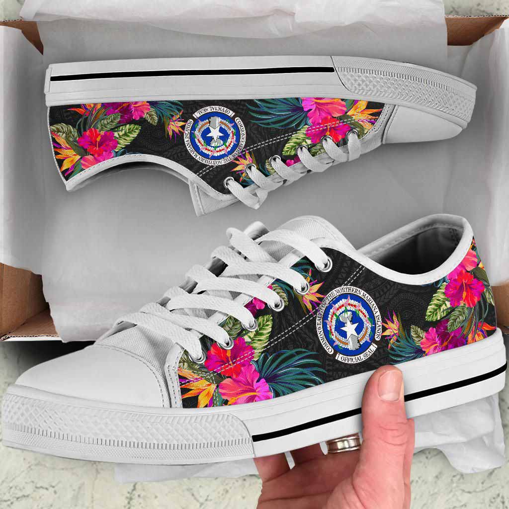 Northern Mariana Islands Low Top Shoes - Hibiscus Polynesian Pattern