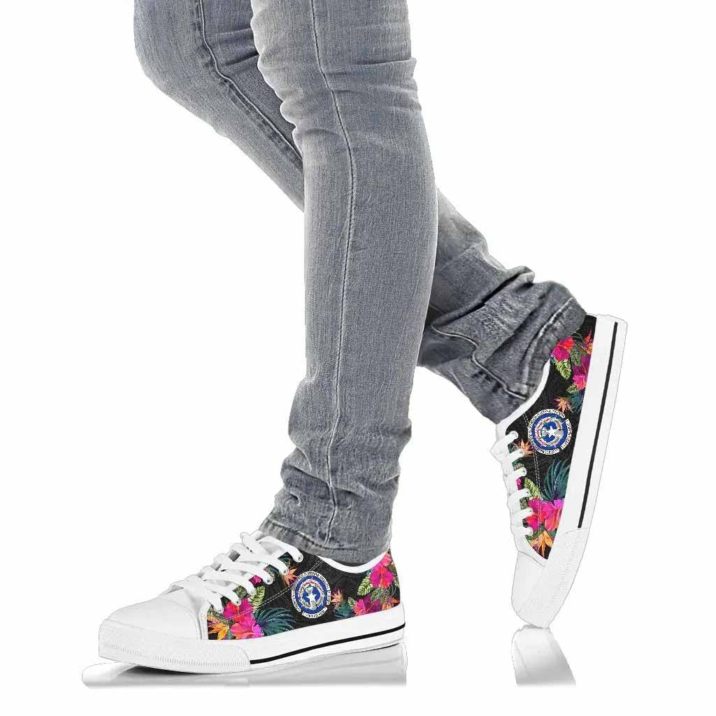 Northern Mariana Islands Low Top Shoes - Hibiscus Polynesian Pattern