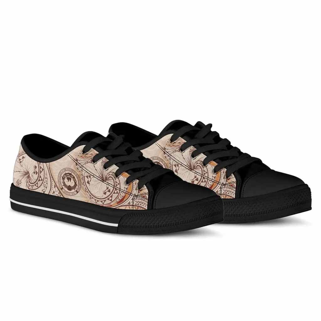 Northern Mariana Islands Low Top Shoes - Hibiscus Flowers Vintage Style