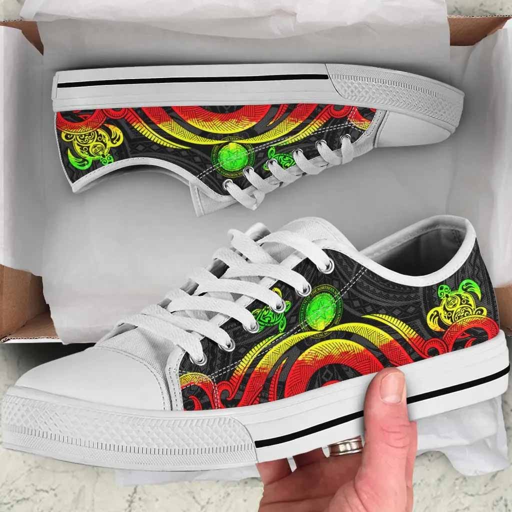Northern Mariana Islands Low Top Shoes - Reggae Tentacle Turtle