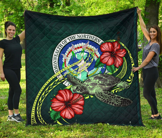 Northern Mariana Islands Polynesian Premium Quilt - Green Turtle Hibiscus