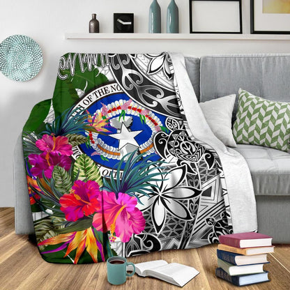 Northern Mariana Islands Premium Blanket White - Turtle Plumeria Banana Leaf