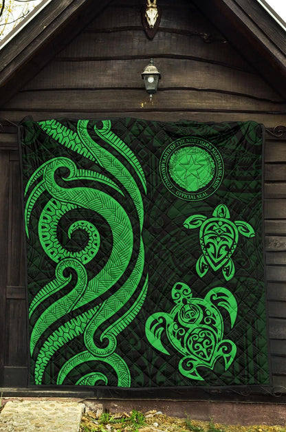Northern Mariana Islands Premium Quilt - Green Tentacle Turtle