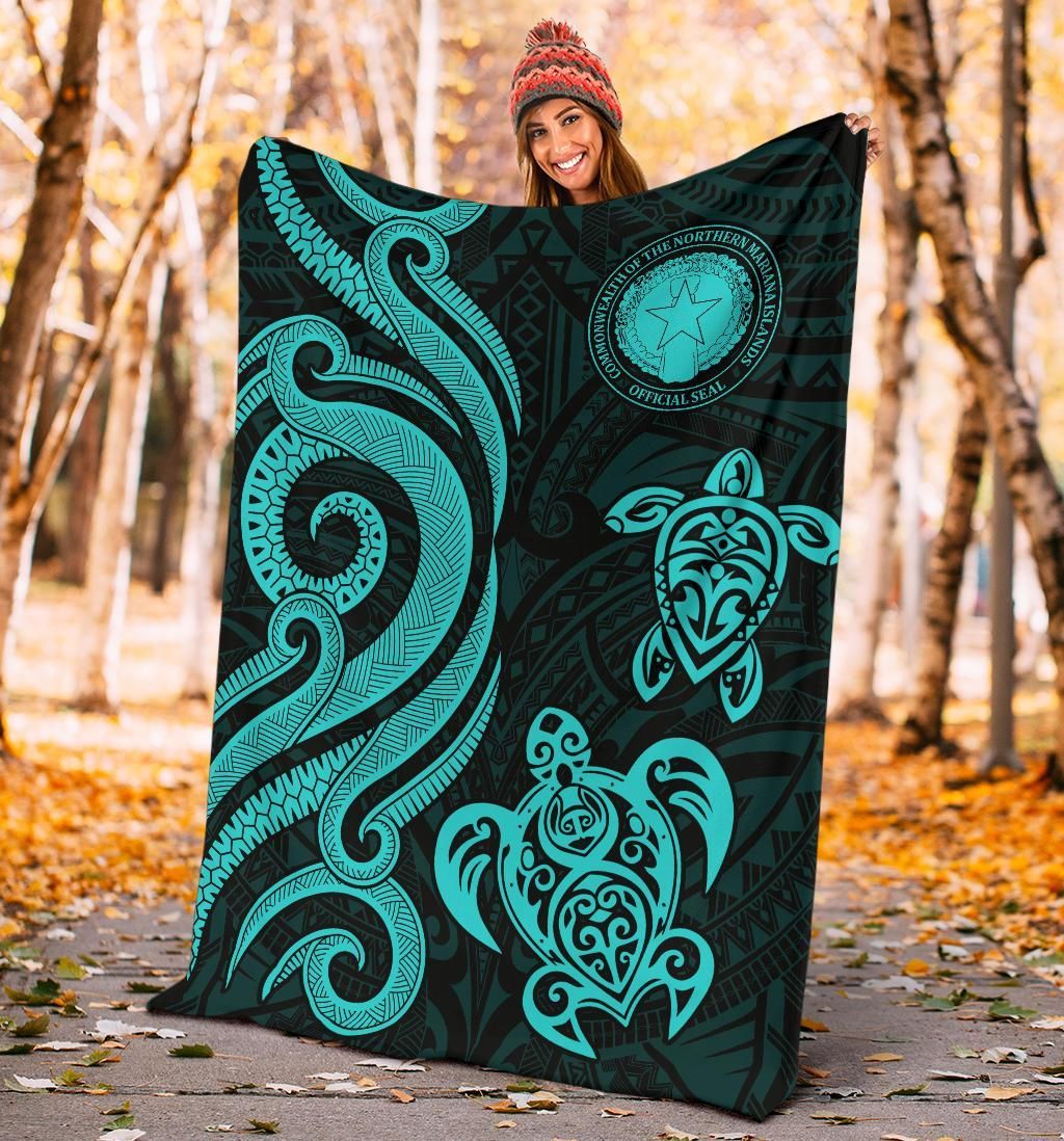 Northern Mariana Premium Blanket - Tentacle Turtle Turquoise