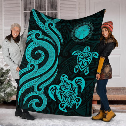 Northern Mariana Premium Blanket - Tentacle Turtle Turquoise