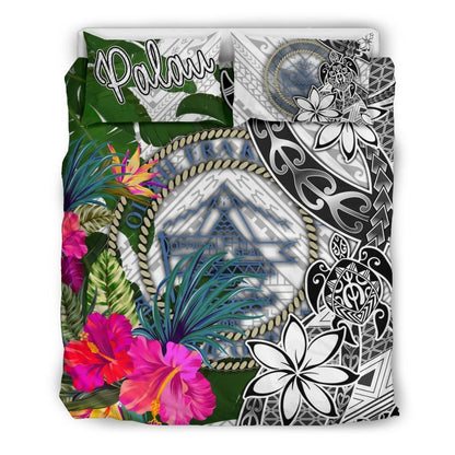 Palau Bedding Set White - Turtle Plumeria Banana Leaf Crest