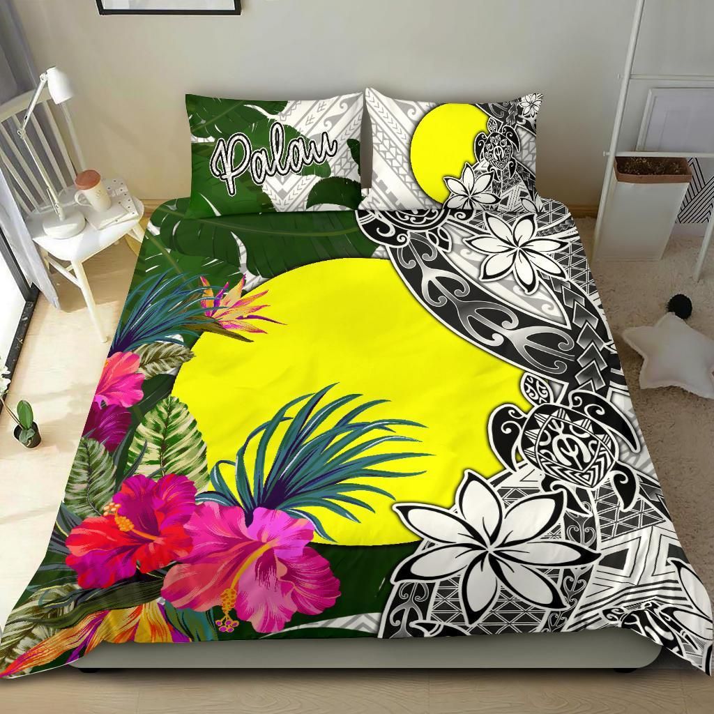 Palau Bedding Set White - Turtle Plumeria Banana Leaf