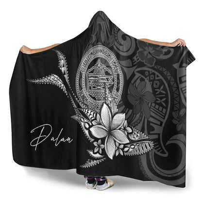 Palau Hooded Blanket - Fish With Plumeria Flowers Style