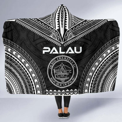 Palau Polynesian Chief Hooded Blanket - Black Version