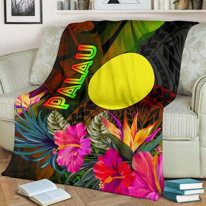 Palau Polynesian Premium Blanket -  Hibiscus and Banana Leaves