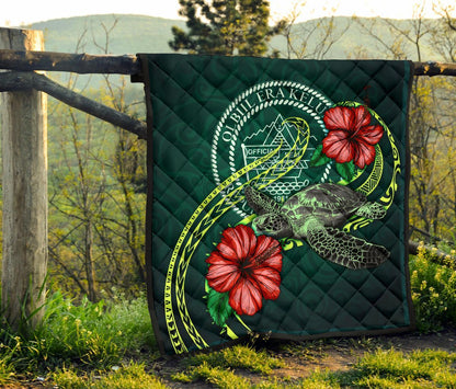 Palau Polynesian Premium Quilt - Green Turtle Hibiscus