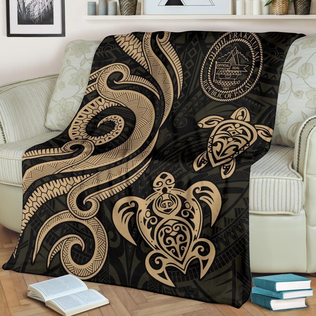 Palau Premium Blanket - Gold Tentacle Turtle