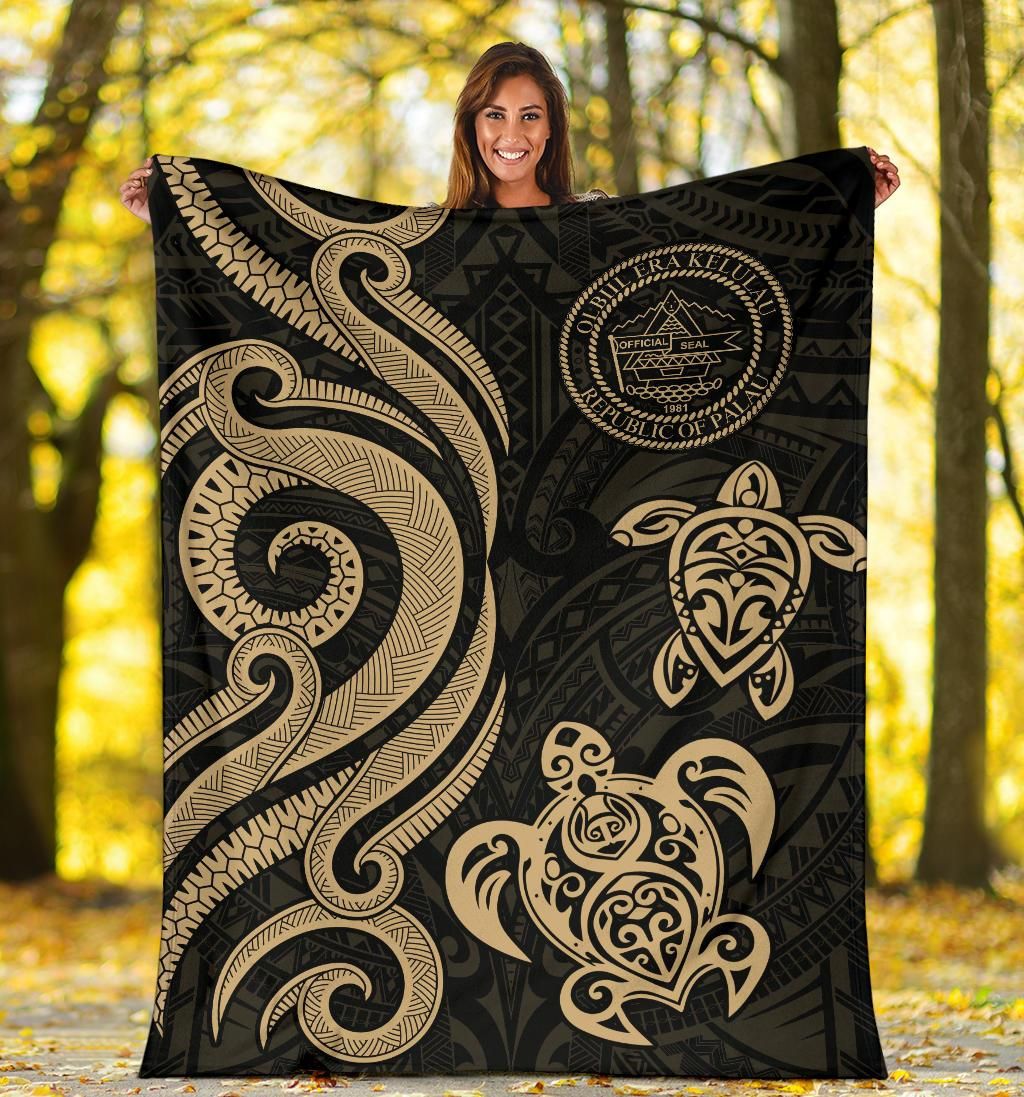 Palau Premium Blanket - Gold Tentacle Turtle