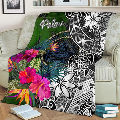 Palau Premium Blanket - Turtle Plumeria Banana Leaf Crest