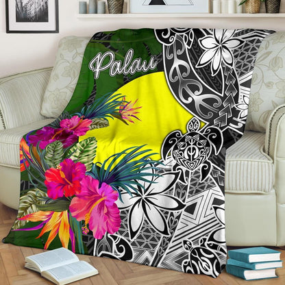 Palau Premium Blanket - Turtle Plumeria Banana Leaf