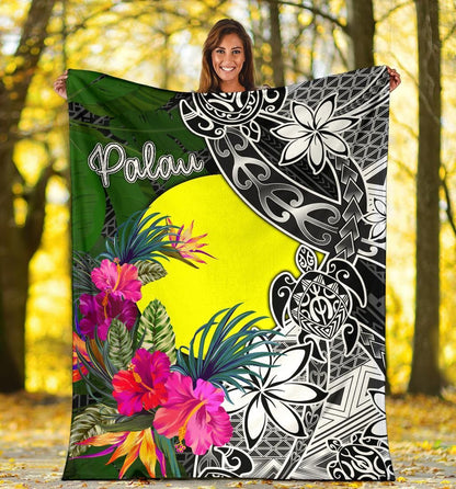Palau Premium Blanket - Turtle Plumeria Banana Leaf