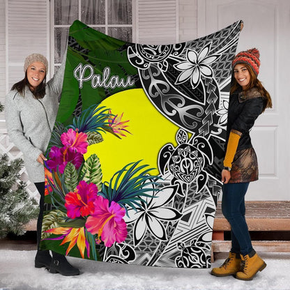 Palau Premium Blanket - Turtle Plumeria Banana Leaf