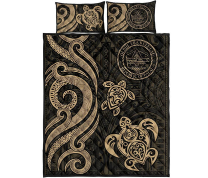 Palau Quilt Bed Set - Gold Tentacle Turtle