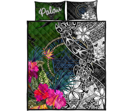 Palau Quilt Bed Set - Turtle Plumeria Banana Leaf Crest