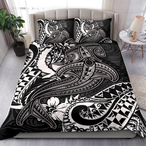 Pohnpei Bedding Set - White Shark Polynesian Tattoo