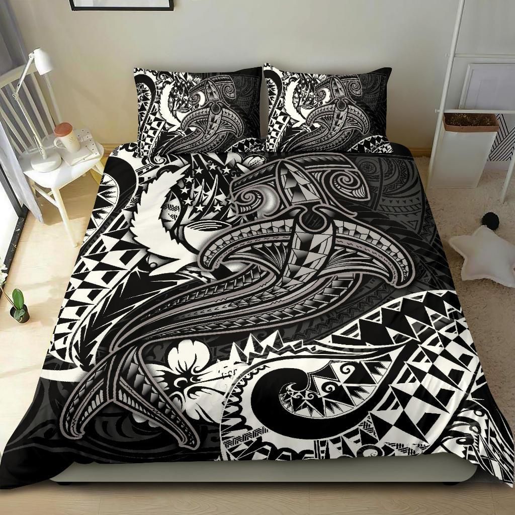 Pohnpei Bedding Set - White Shark Polynesian Tattoo
