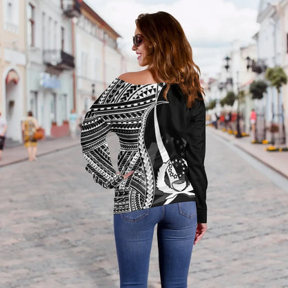 Pohnpei Custom Personalised Women Off Shoulder Sweater - White Polynesian Tentacle Tribal Pattern