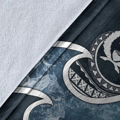 Pohnpei Islands Polynesian Premium Blanket - Ocean Style