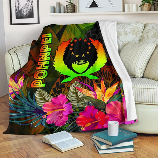 Pohnpei Polynesian Premium Blanket -  Hibiscus and Banana Leaves