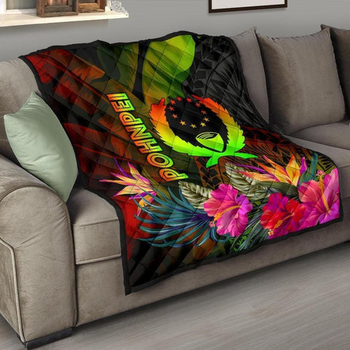 Pohnpei Polynesian Premium Quilt -  Hibiscus and Banana Leaves