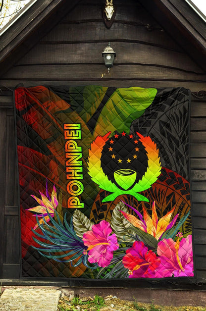 Pohnpei Polynesian Premium Quilt -  Hibiscus and Banana Leaves