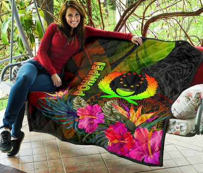 Pohnpei Polynesian Premium Quilt -  Hibiscus and Banana Leaves