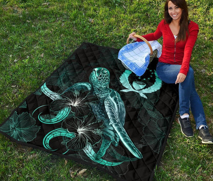 Pohnpei Polynesian Premium Quilt - Turtle With Blooming Hibiscus Turquoise
