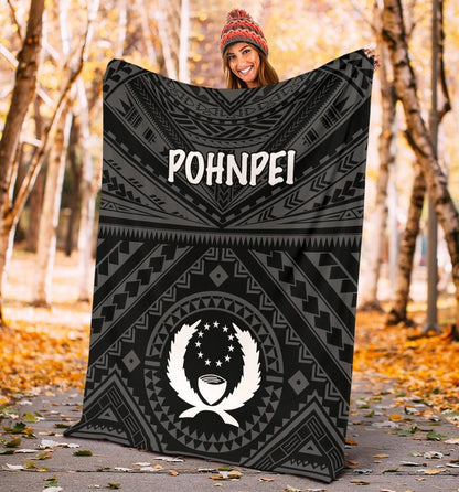 Pohnpei Premium Blanket - Pohnpei Seal With Polynesian Tattoo Style (Black)