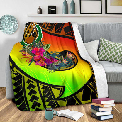 Pohnpei Premium Blanket - Polynesian Hook And Hibiscus (Reggae)